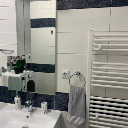 Cozy In At Perfect Location Apartment Skopje