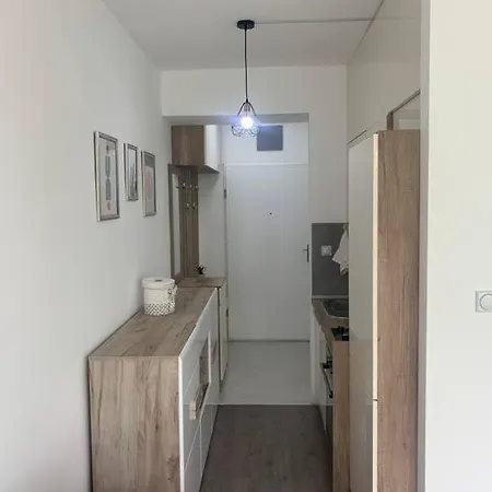 Cozy In At Perfect Location Daire